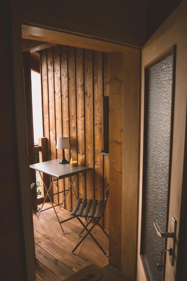 Naturnahes Familienchalet Mit Garten - Wifi - Netflix - Nur 15 Minuten Vom Chiemsee Und 35 Minuten Von Muenchen Entfernt Vogtareuth Exterior foto