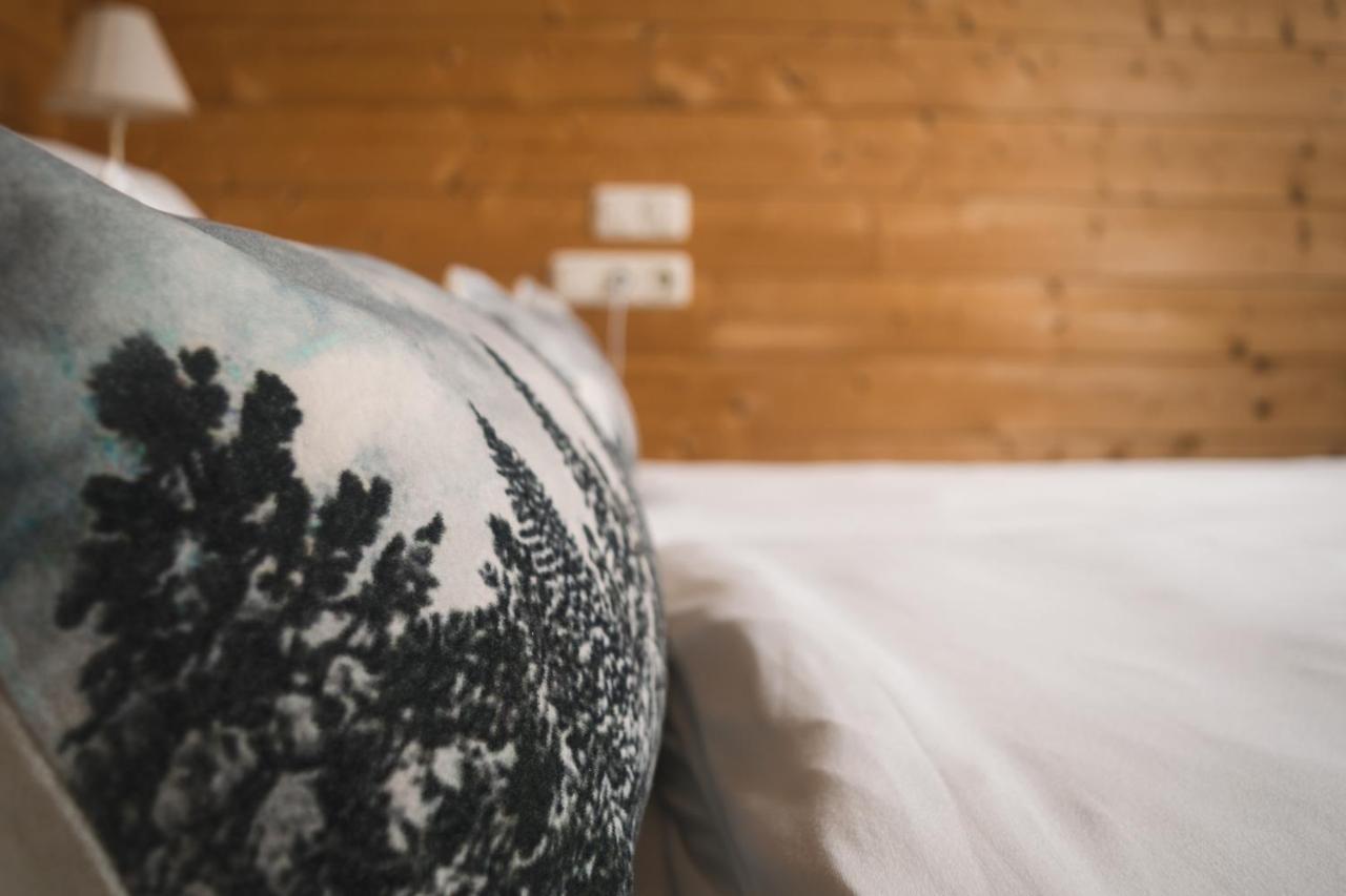 Naturnahes Familienchalet Mit Garten - Wifi - Netflix - Nur 15 Minuten Vom Chiemsee Und 35 Minuten Von Muenchen Entfernt Vogtareuth Exterior foto