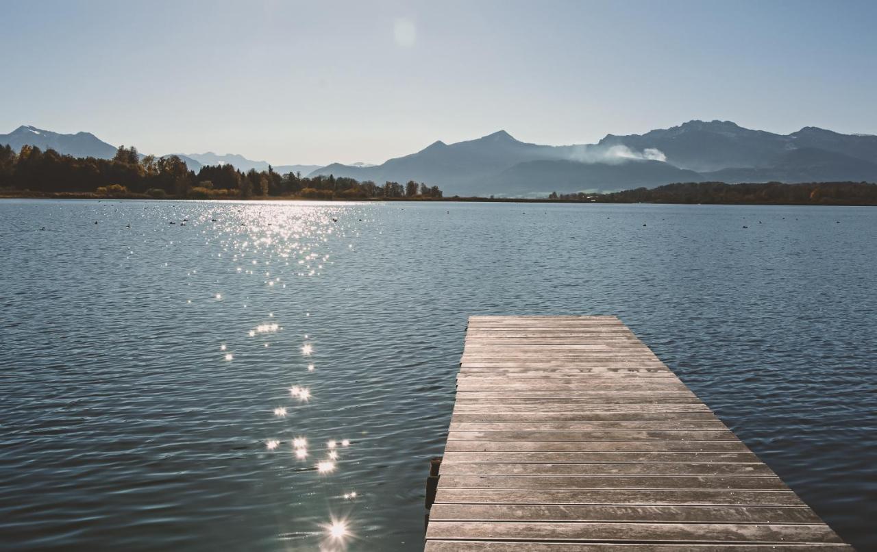 Naturnahes Familienchalet Mit Garten - Wifi - Netflix - Nur 15 Minuten Vom Chiemsee Und 35 Minuten Von Muenchen Entfernt Vogtareuth Exterior foto
