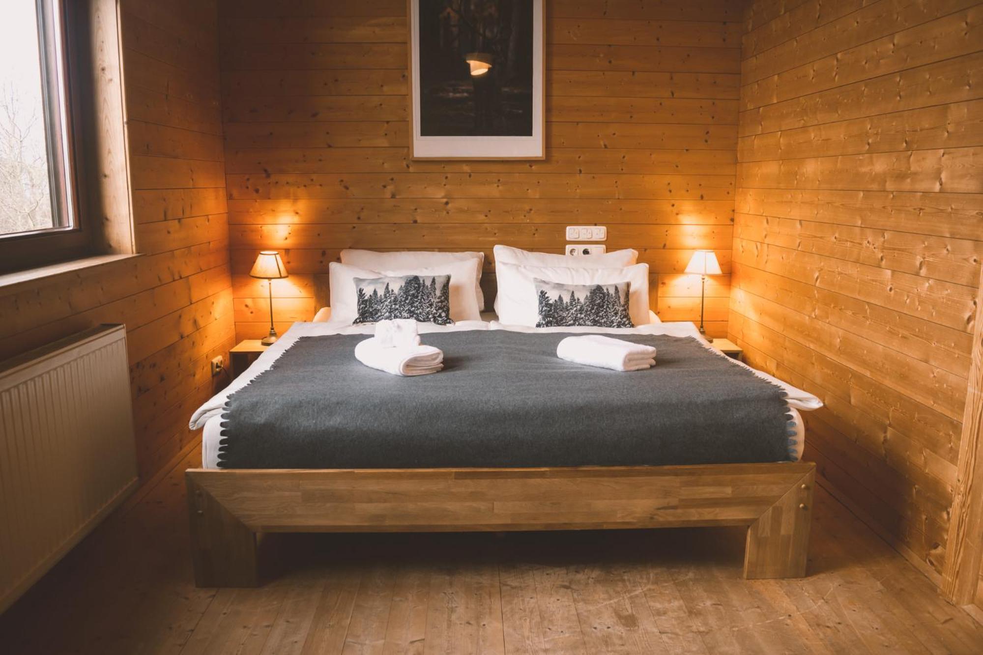 Naturnahes Familienchalet Mit Garten - Wifi - Netflix - Nur 15 Minuten Vom Chiemsee Und 35 Minuten Von Muenchen Entfernt Vogtareuth Exterior foto